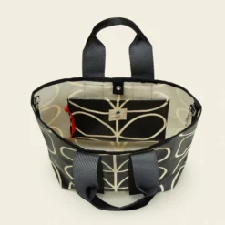Carrysmall Basic - Linear Stem Liquorice 7 Carrysmall Basic - Linear Stem Liquorice -Home Decor & Bags-Orla Kiely 21AELIN207 0040 Carrysmall Basic Linear Stem Liquorice 4