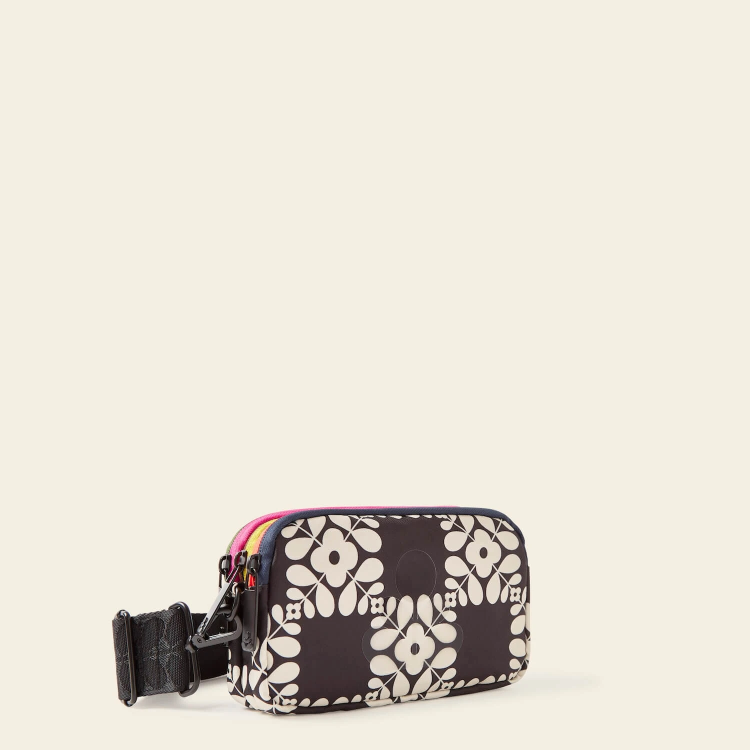 Tripod Crossbody - Lattice Flower Tile Onyx 3 Tripod Crossbody - Lattice Flower Tile Onyx - Image 3