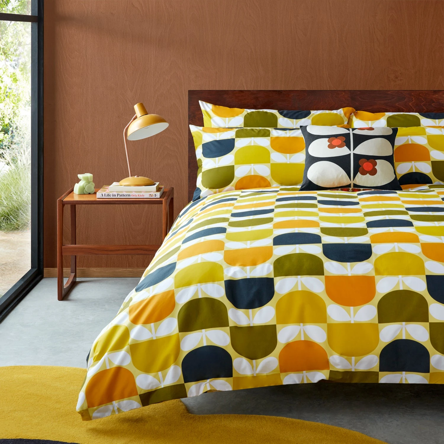 Block Stem Bed Linen - Lemon 1 Block Stem Bed Linen - Lemon
