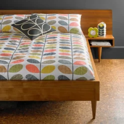Scribble Stem Bed Linen Bright Multi Stem -Home Decor & Bags-Orla Kiely scribble stem multi final for email 800x c80fdcb8 73c3 4859 bbf8 518f8e954cbf